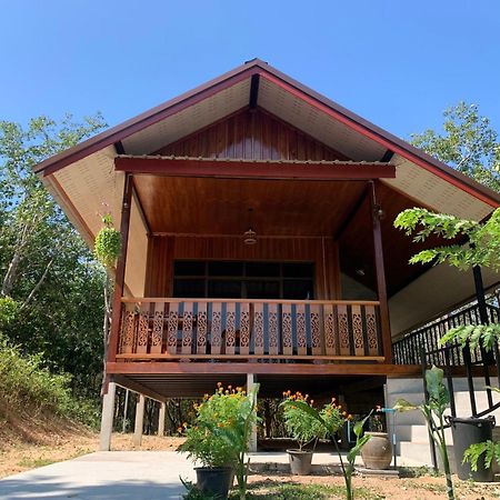 Koh Jum Paradise Resort ภายนอก รูปภาพ
