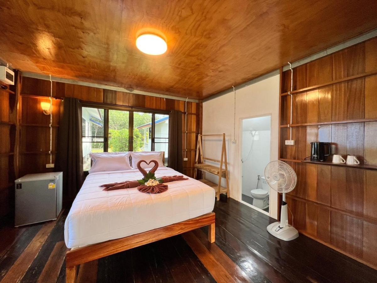 Koh Jum Paradise Resort ภายนอก รูปภาพ