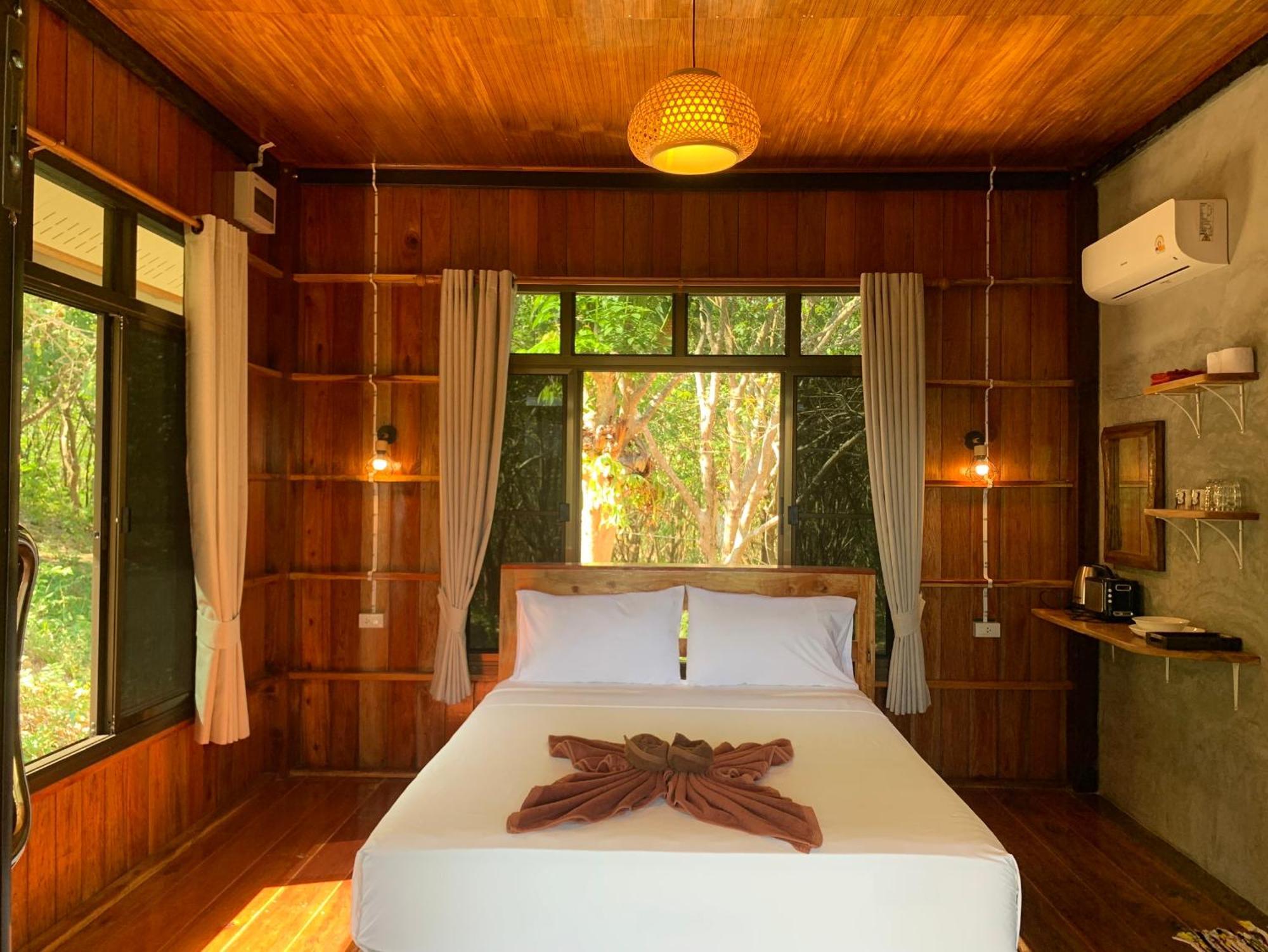 Koh Jum Paradise Resort ภายนอก รูปภาพ